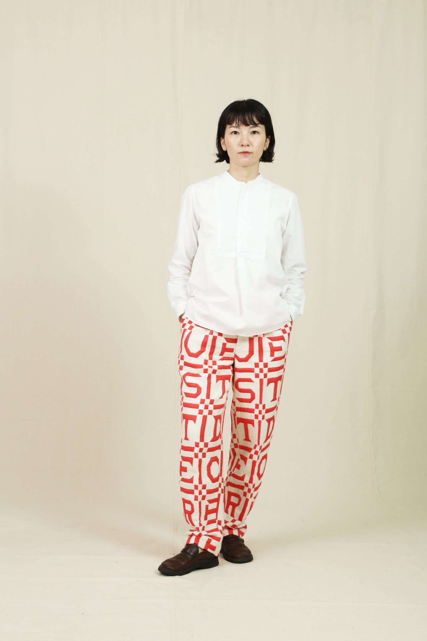 (a)MIDDLE ENGLISH  (b)NORTH PACIFIC