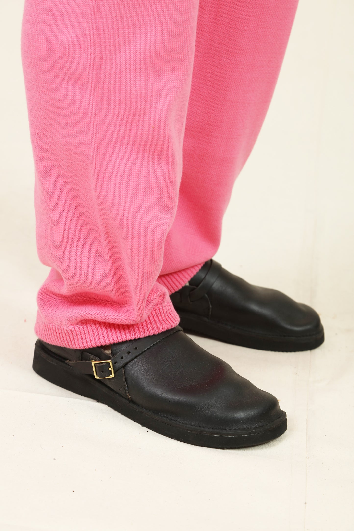 (a)MIDDLE ENGLISH  (b)NORTH PACIFIC