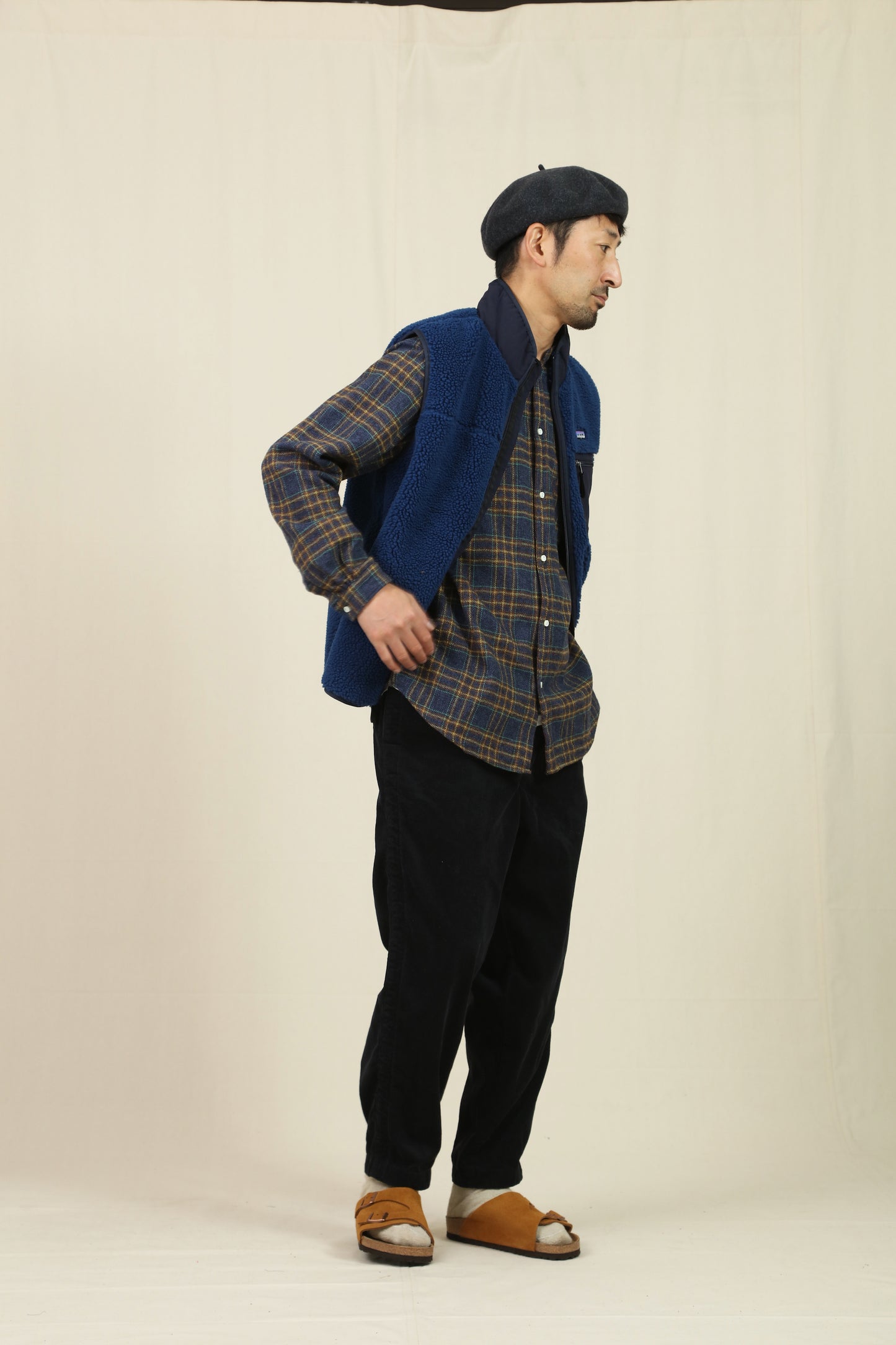 BIG SILHOUETTE PANTS