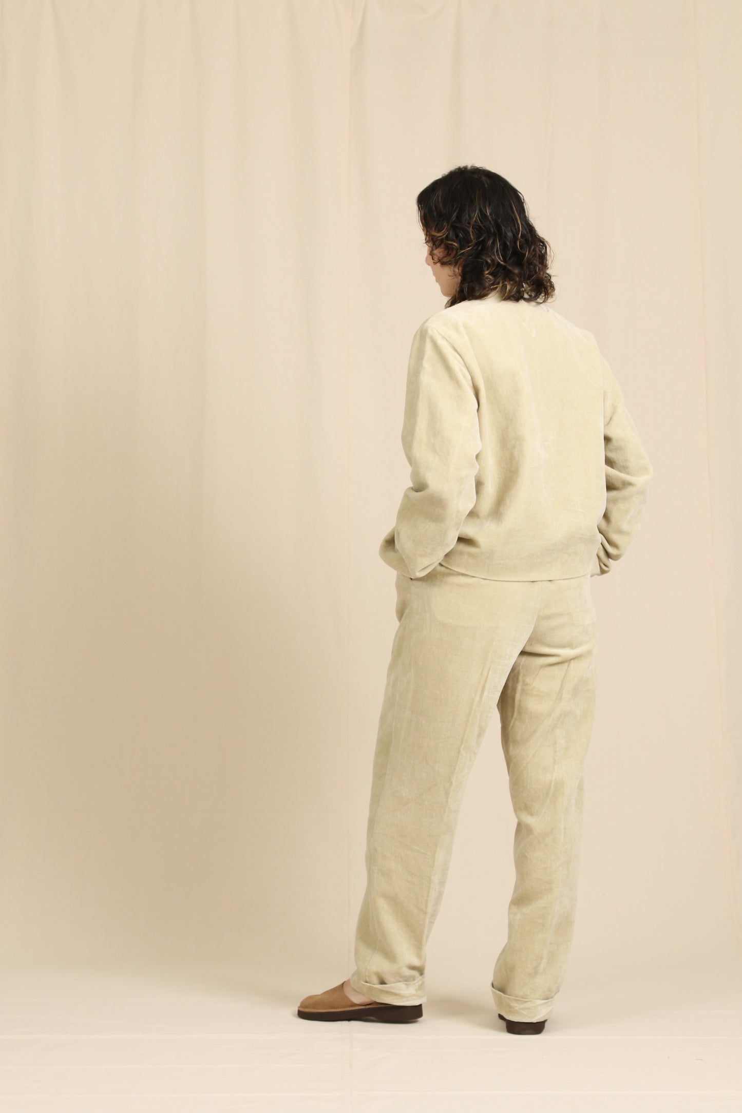 Paper velvet China pants