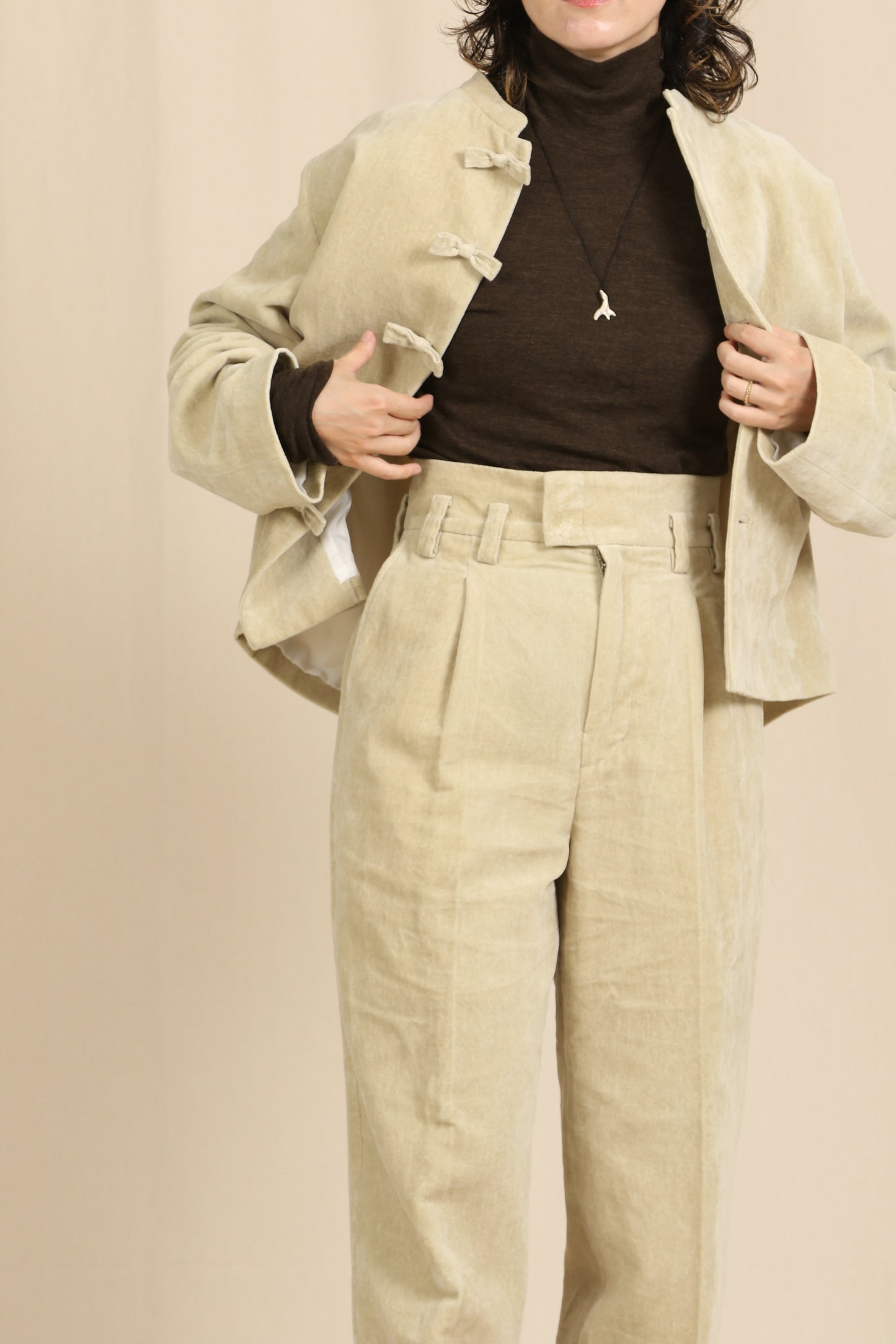 Paper velvet China pants
