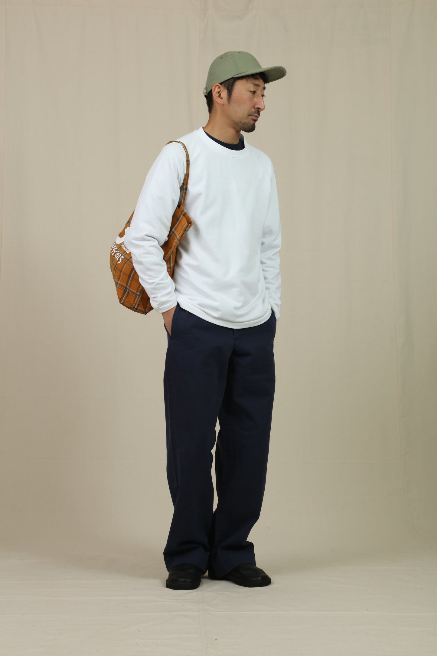 BIG CHINO