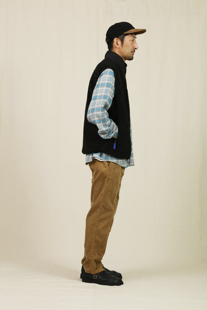 BOOTS CUT PANTS