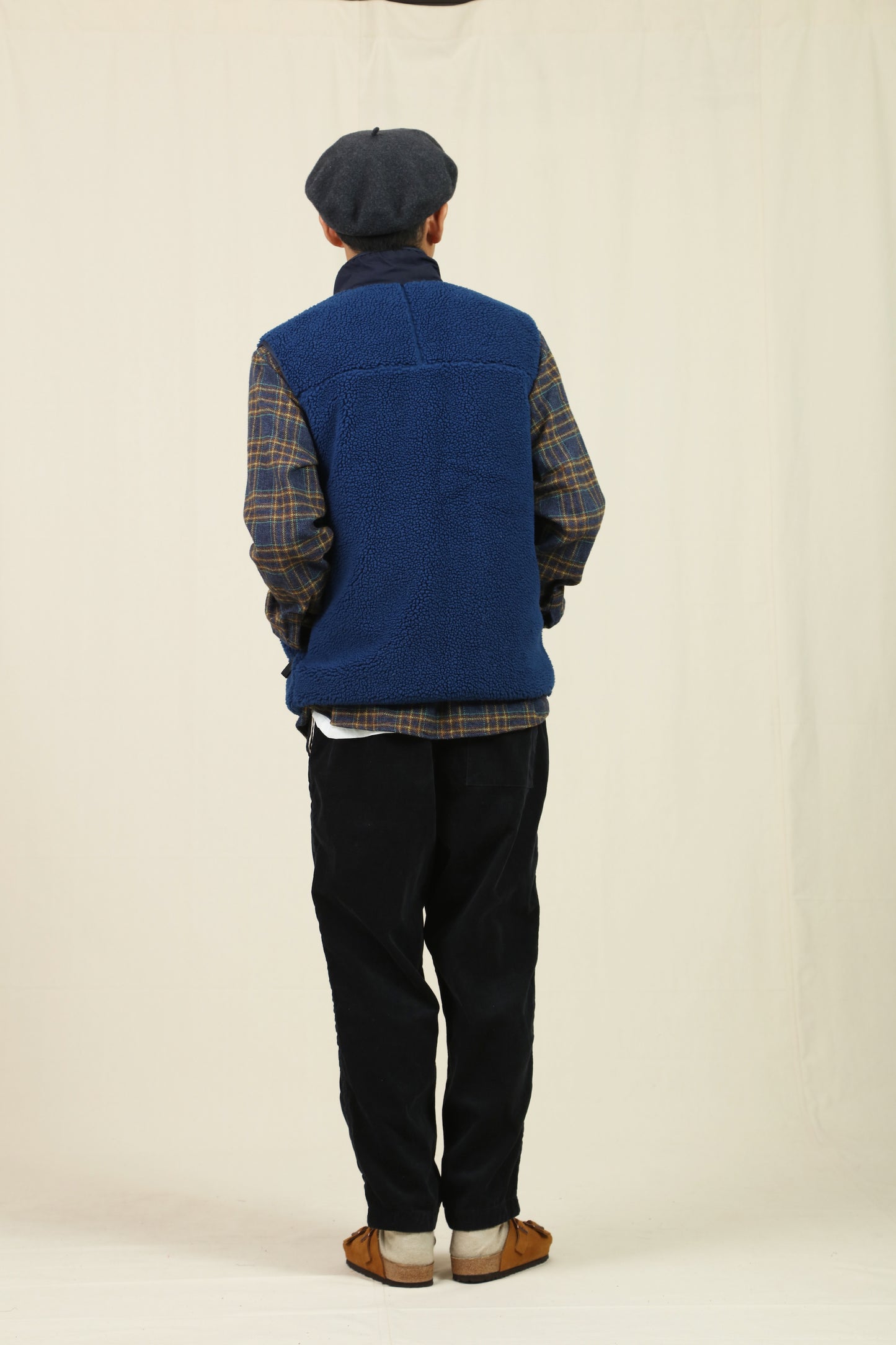 BIG SILHOUETTE PANTS