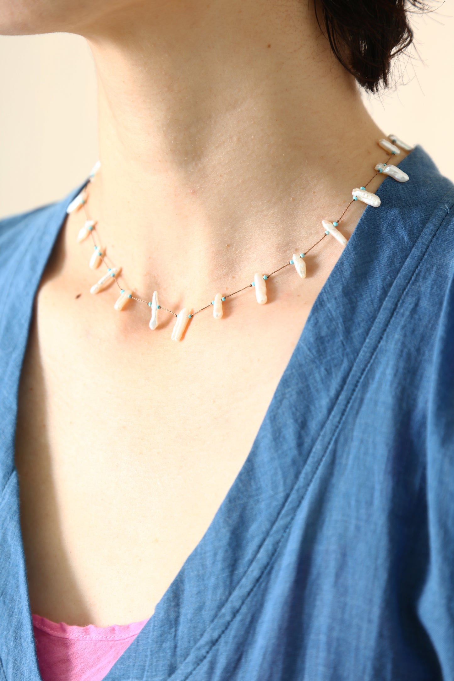 SEE REAL FLOWERS (a)ISLA PEARL NECKLACE (b)LAPIS PENDANT w/SILVER SHELL (c)BIRD SONG NECKLACE