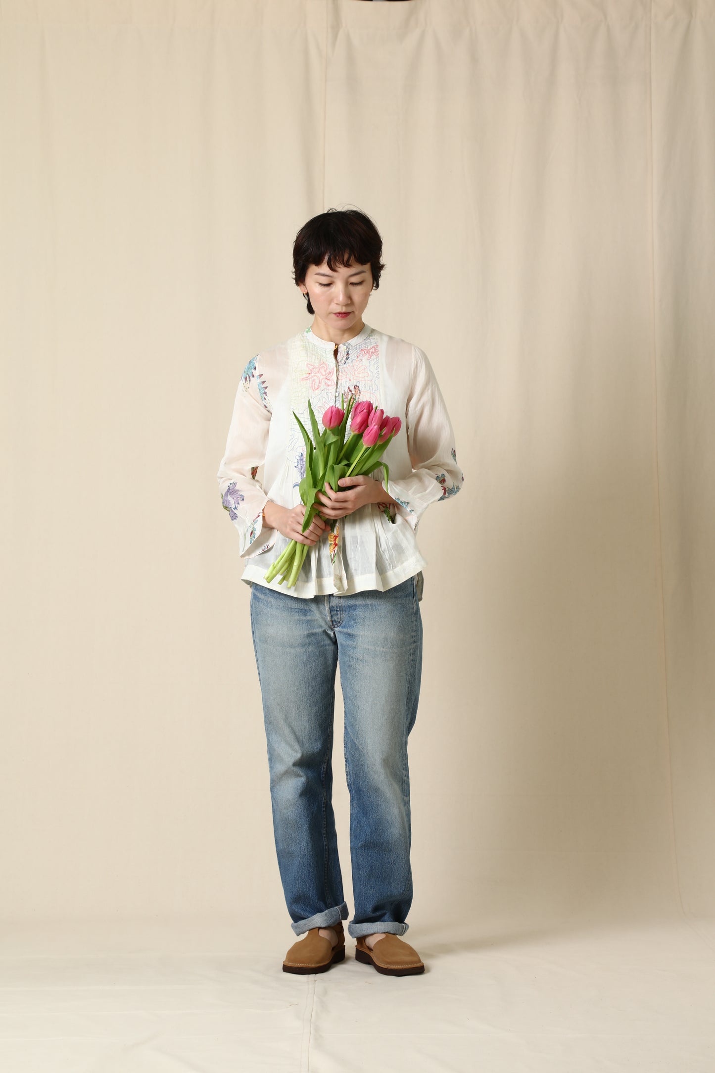 AURORA SHOES (a)MIDDLE ENGLISH、(b)NEW MEXICAN