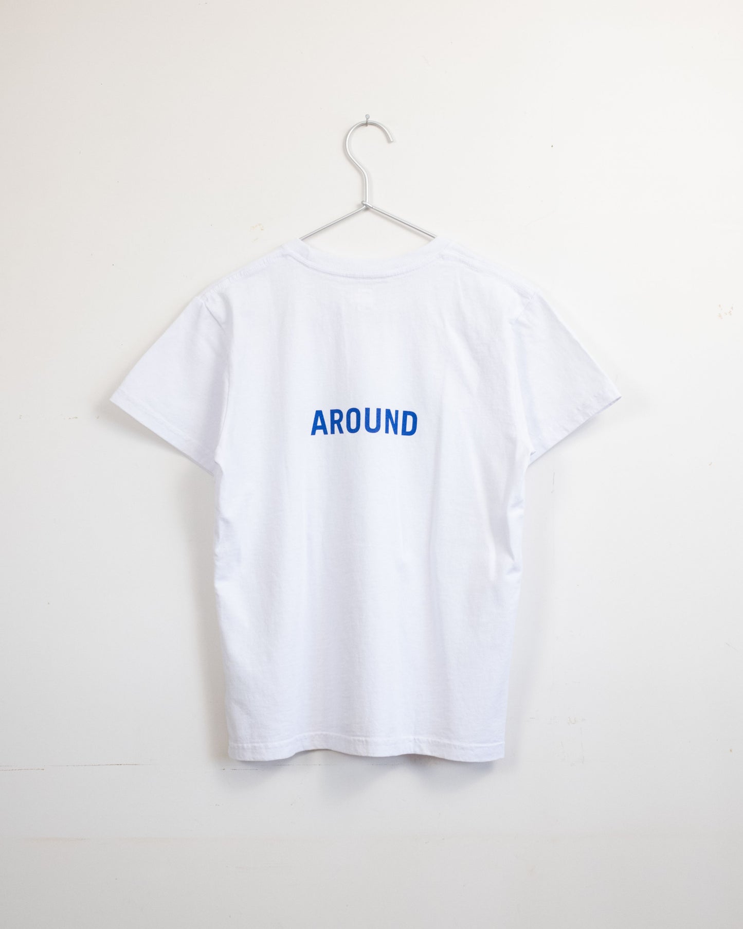 T-SHIRTS / WALK-AROUND