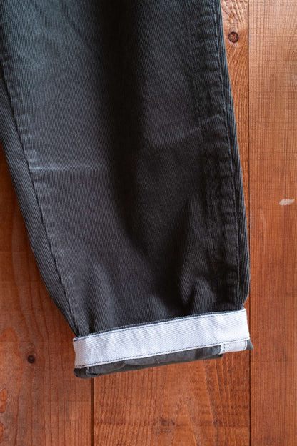 BIG SILHOUETTE PANTS