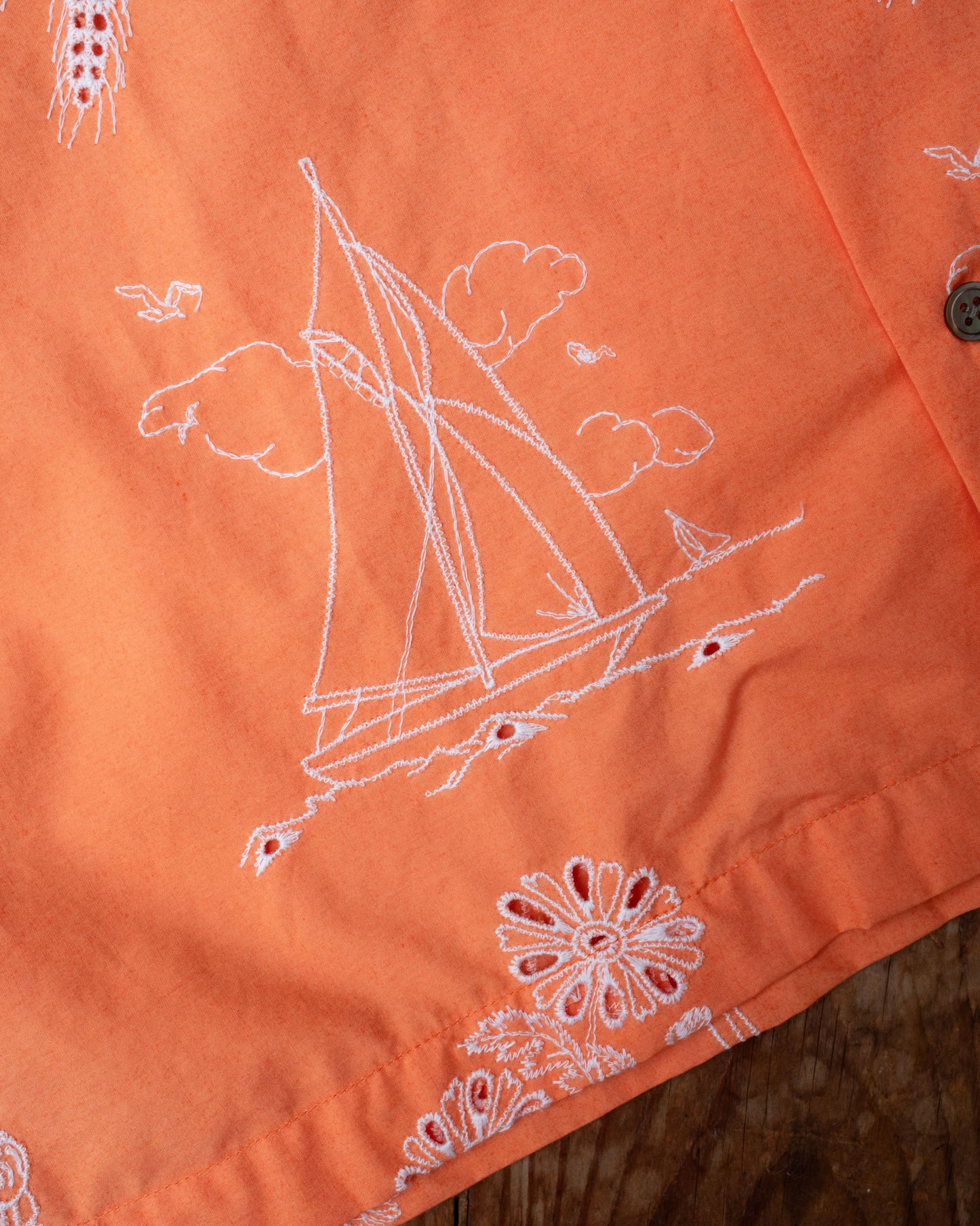 vacation embroidery shirts / jonnlynx