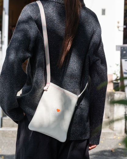 LEATHER BANK BAG / P33
