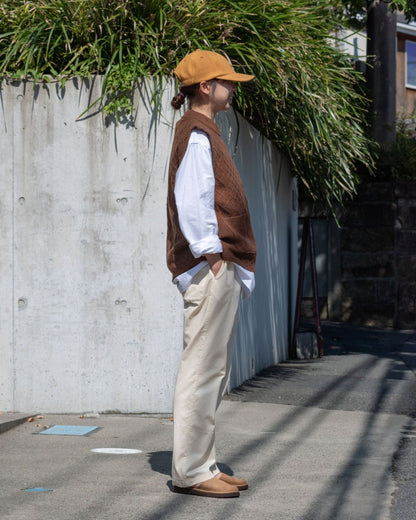 hache / MANSEL VEST
