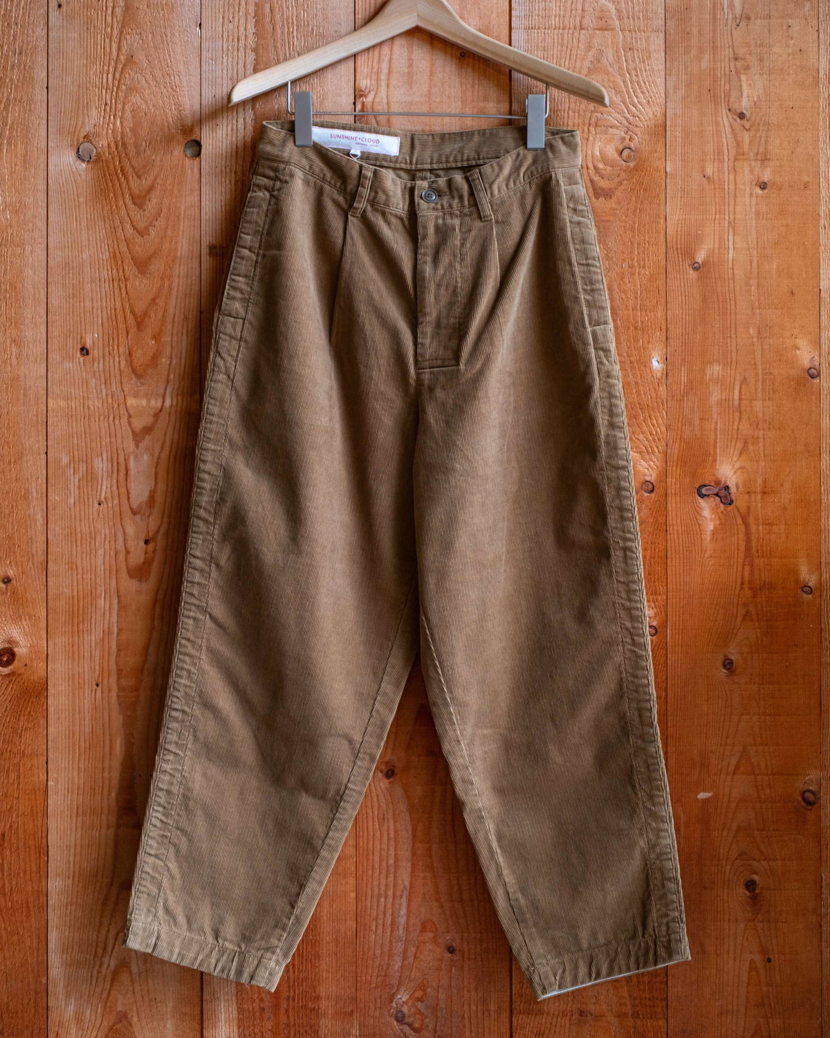 BIG SILHOUETTE PANTS