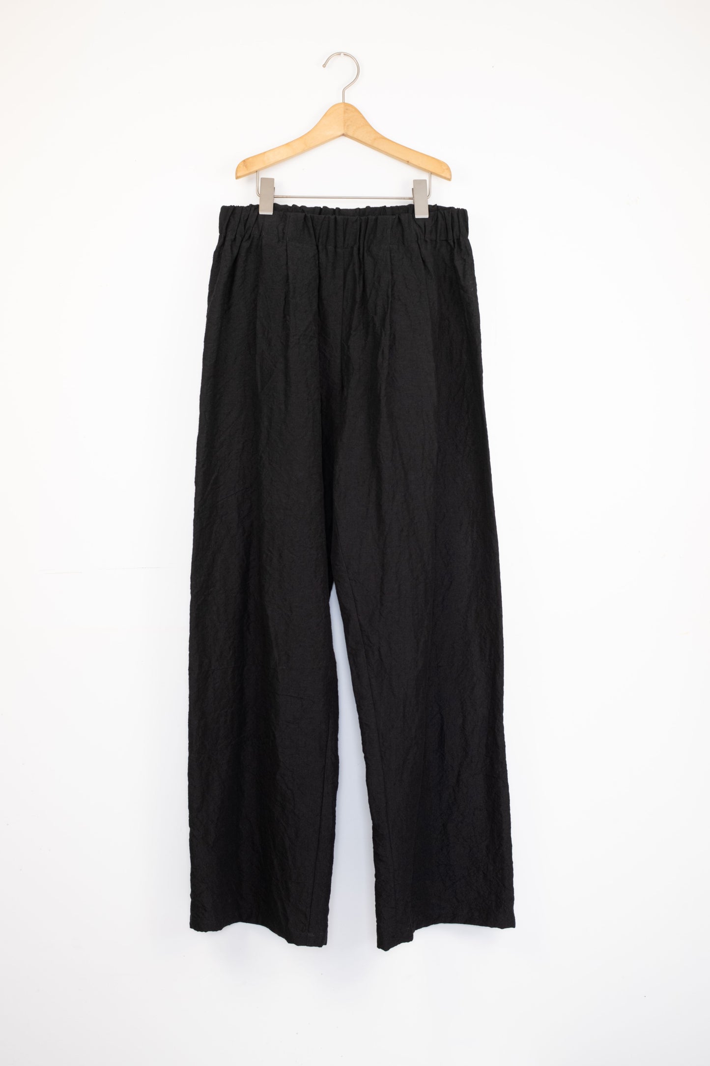 apuntob linen trousers