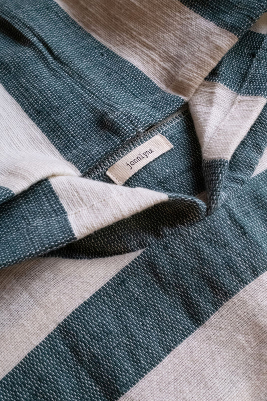 sabahar tiny hooded poncho / jonnlynx